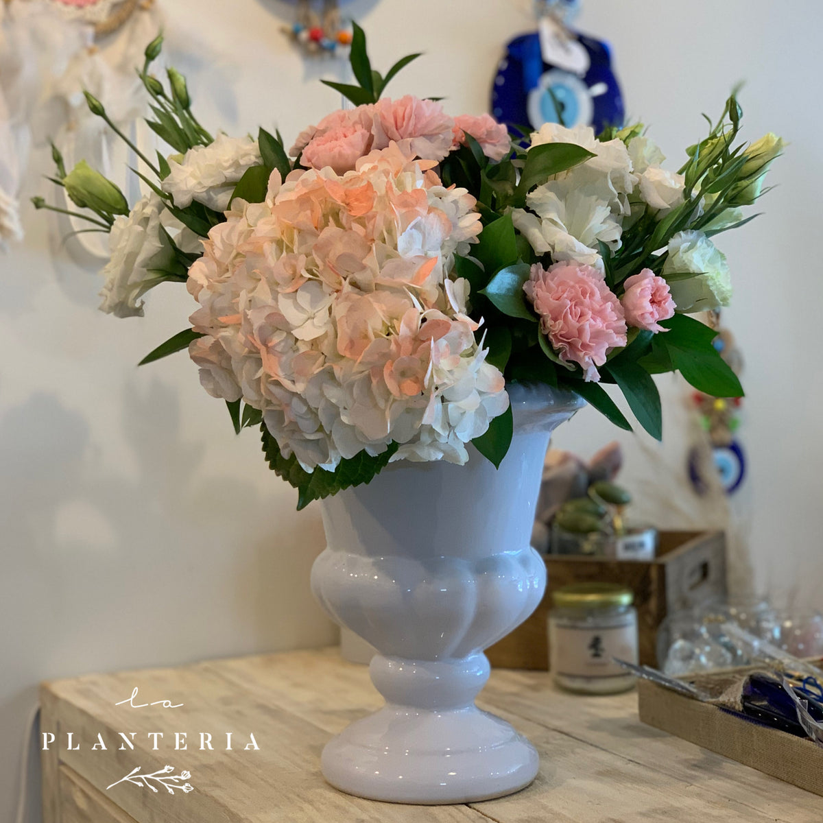 French flower bouquete (5771330519190)